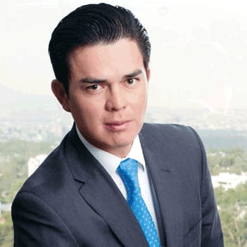 Mtro. Arturo Carranza 